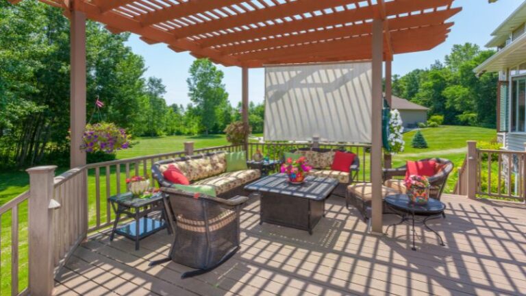 8 Enchanting Pergola Ideas to Inspire Your Backyard Makeover