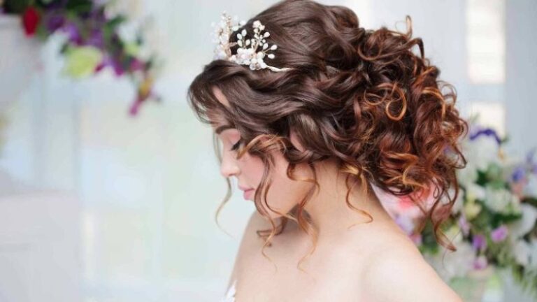 8 Quinceañera Hairstyle Ideas for Her Special Day