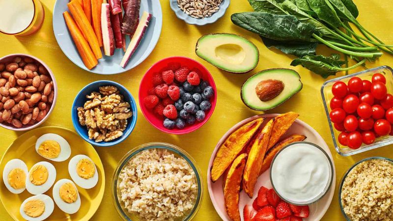 9 Easy Healthy Snacks for Kids, According to Nutritionists