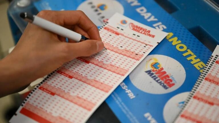 Illinois Lottery Makes History with $560 Million Mega Millions Jackpot Win