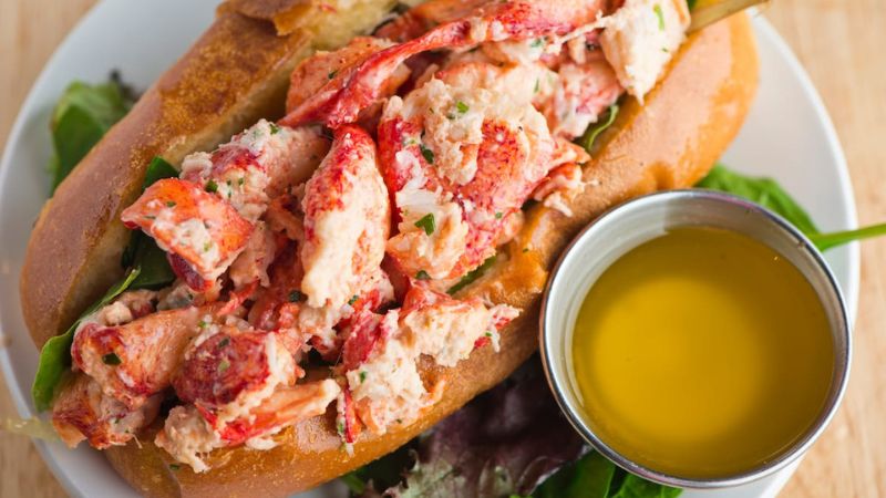 The 7 Best Lobster Rolls in the U.S.